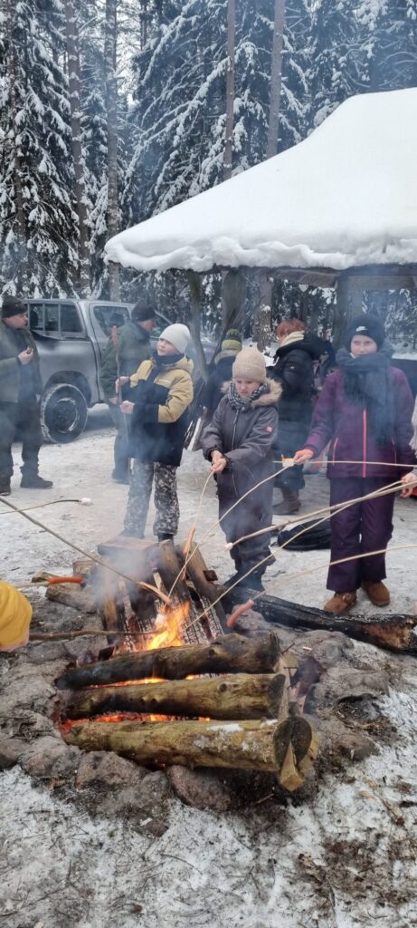 Išvyka į Žaliąją girią „Barsuko pėdsakų beieškant“