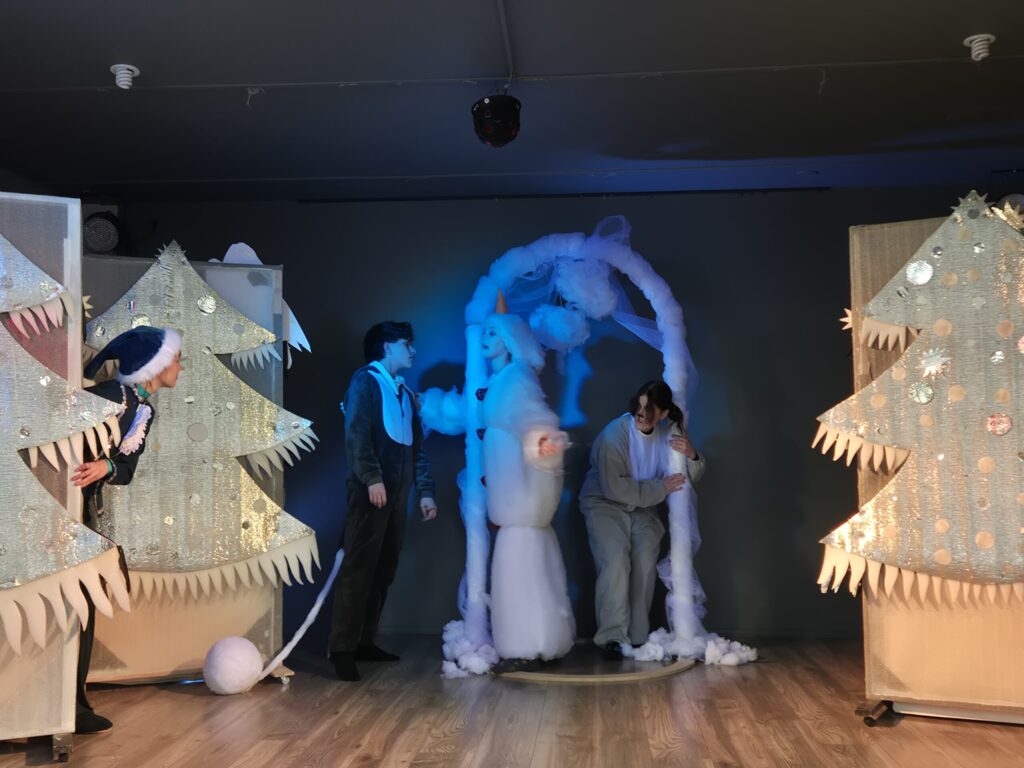 Šventinę nuotaiką kūrė nuotaikingi kalėdiniai spektakliai 1